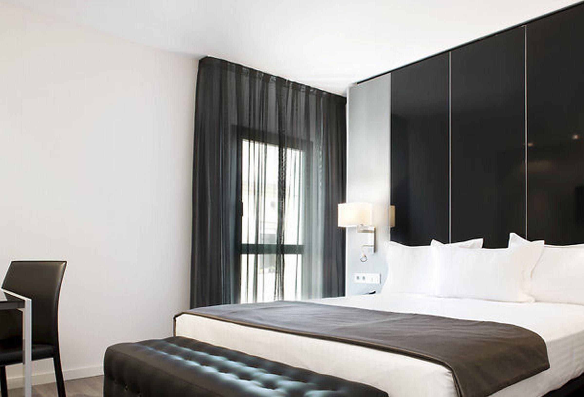 Ac Hotel Sants By Marriott Барселона Экстерьер фото